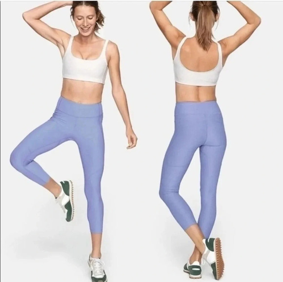 Outdoor Voices Size XS Warmup 3/4 Compression Legging Light Blue‎ Activewear EUC - Picture 1 of 10